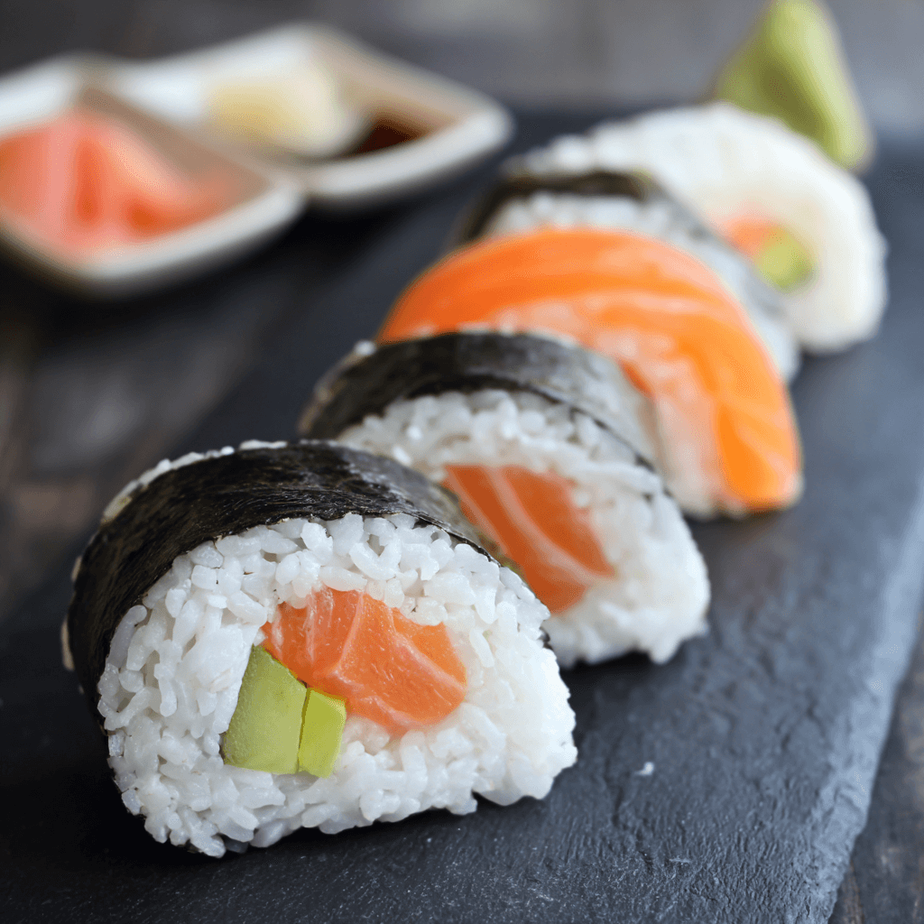 Sushis Japonais Pas Chers : Découvrez où acheter du saumon !